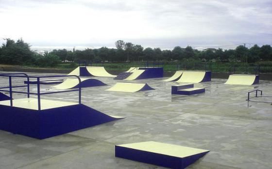 廣州商業廣場滑板運動場施工案例
